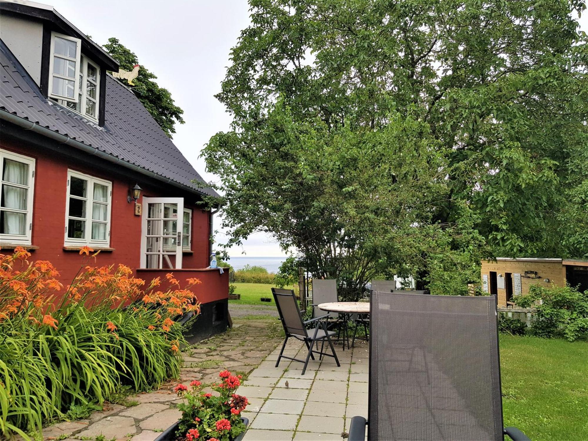 Pyttegarden Apartments Gudhjem Luaran gambar